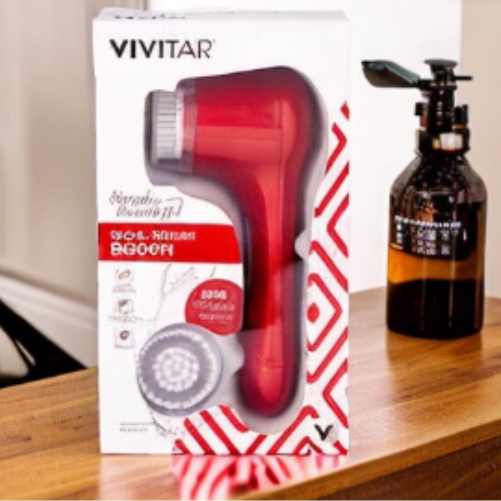 Vivitar Battery Operates Facial Power Brush in Metallic Red